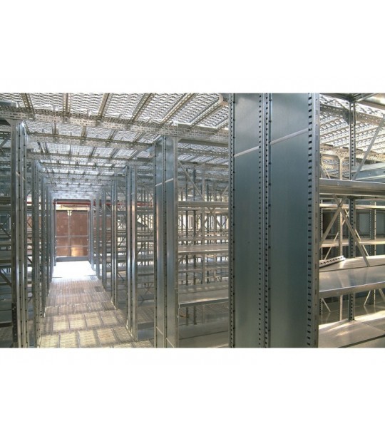 Rayonnages galvanisés d'occasion à Tablettes