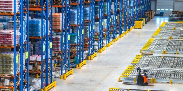 Fabrication des Racks et Rayonnages d'Occasion : Une Approche Économique et Durable