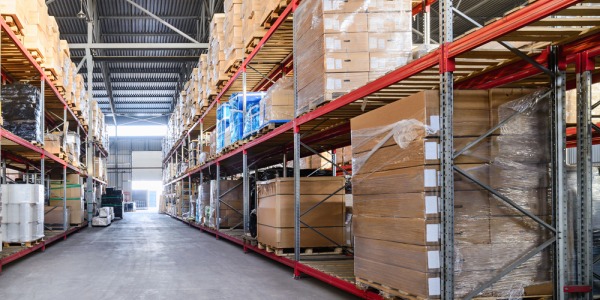 Différences entre les Racks et Rayonnages d'Occasion et Neufs