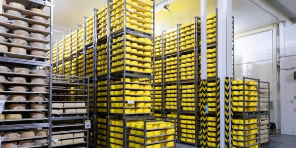 Réduisez Votre Empreinte Carbone grâce aux Racks et Rayonnages d’Occasion